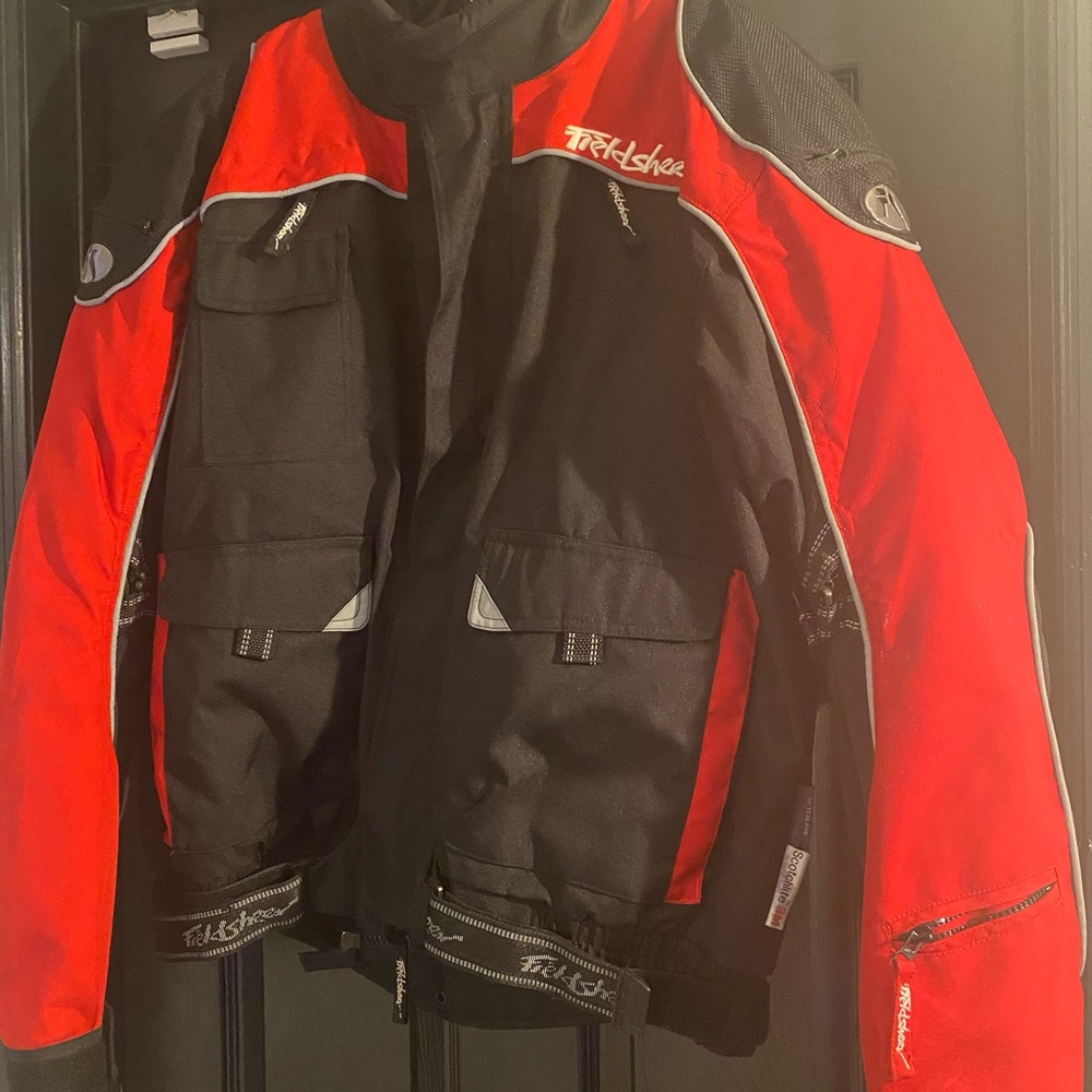 Fieldsheer motorcycle jacket - Picture 8 of 8